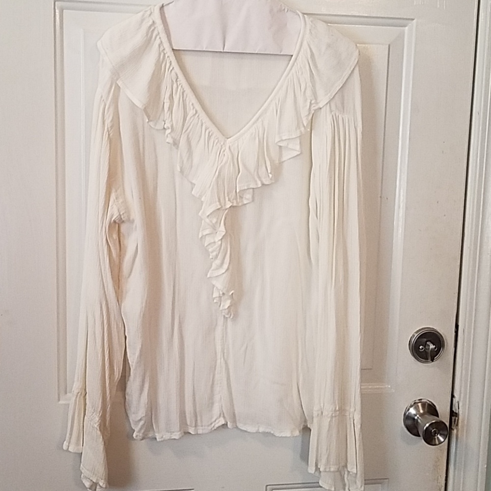 White Halloween peasant/pirate top sz. S-M